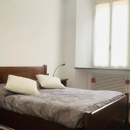 Appartement Crocetta 27 *