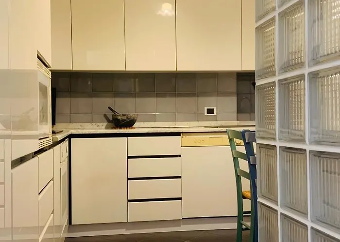 Crocetta 27 Mediolan
