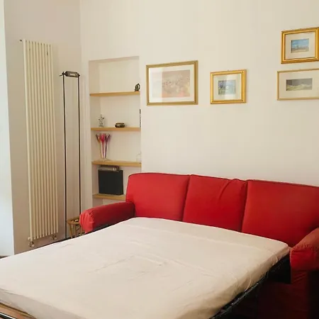Crocetta 27 Apartment